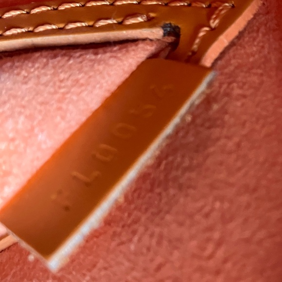 LOUIS VUITTON VINTAGE EPI MANDARIN ALMA - Picture 3 of 15